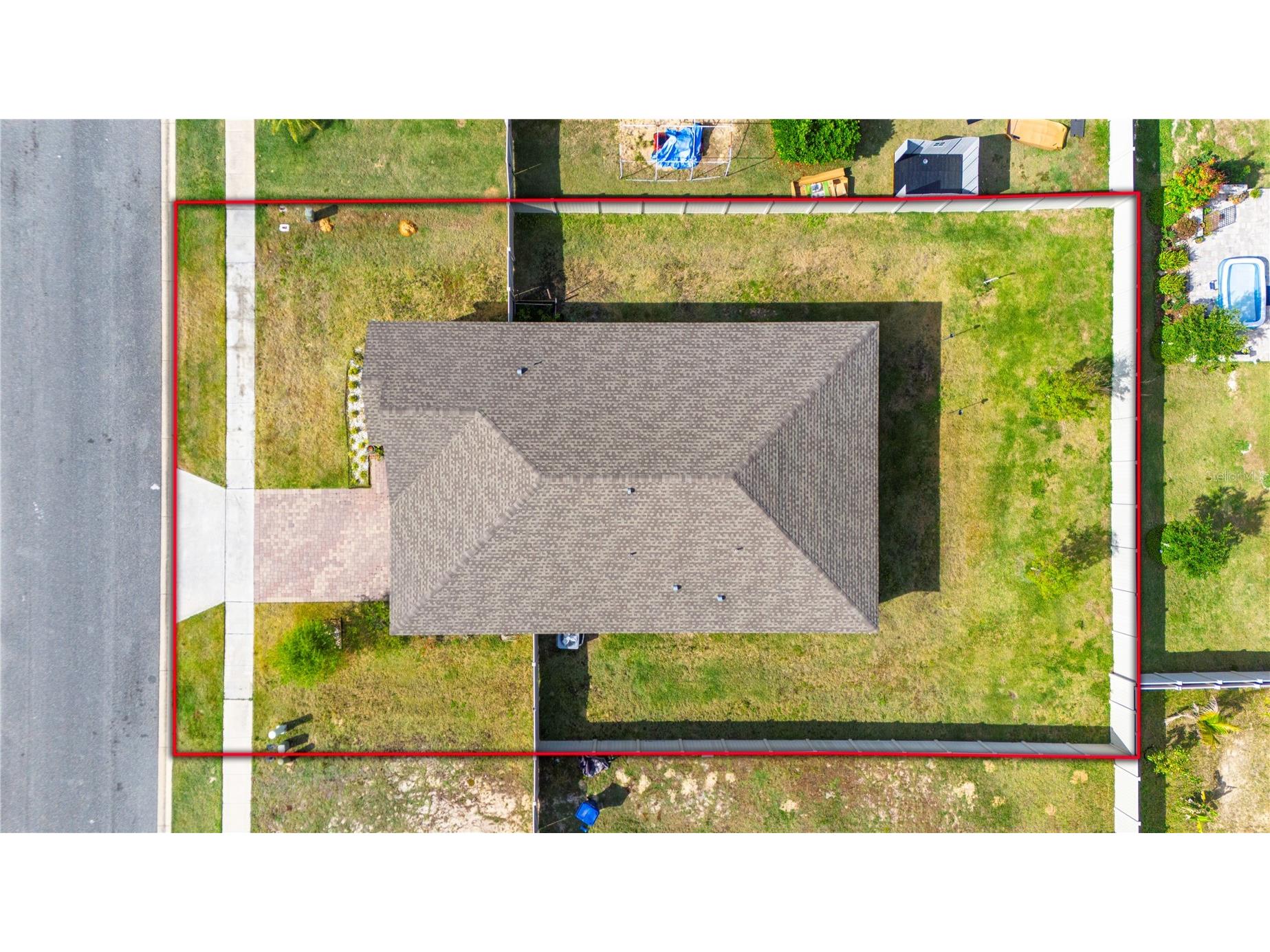 245 Messina Place Howey In The Hills FL 34737 G5100240 image2