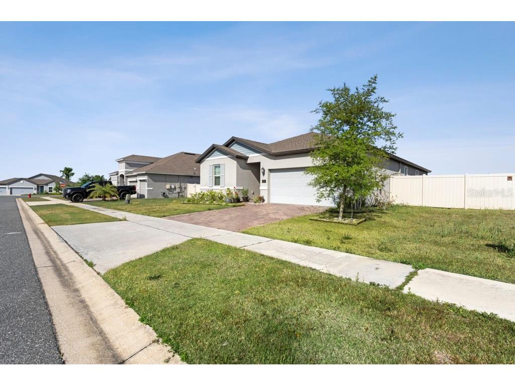 245 Messina Place Howey In The Hills FL 34737 G5100240 image29