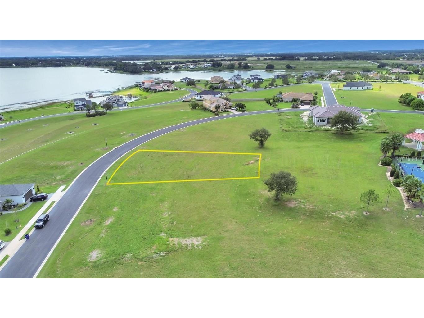 245 Pine Lilly Court, Lake Alfred, FL, 33850 MLS S5114177 Edina Realty