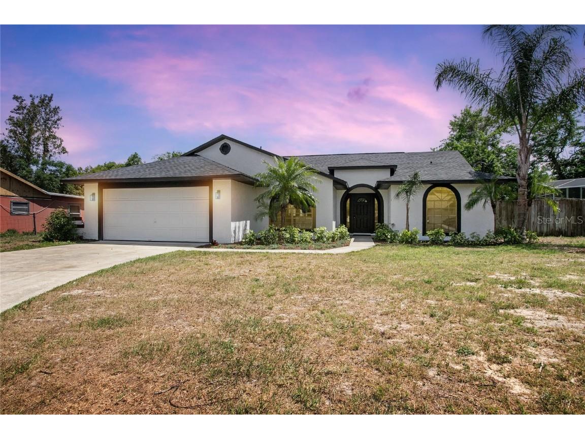 245 Rosita Drive Debary FL 32713 V4942535 image1