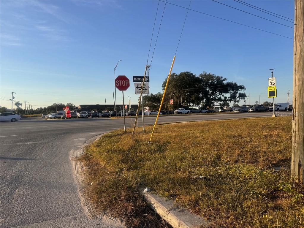 245 S Brevard Avenue Arcadia FL 34266 C7517968 image3