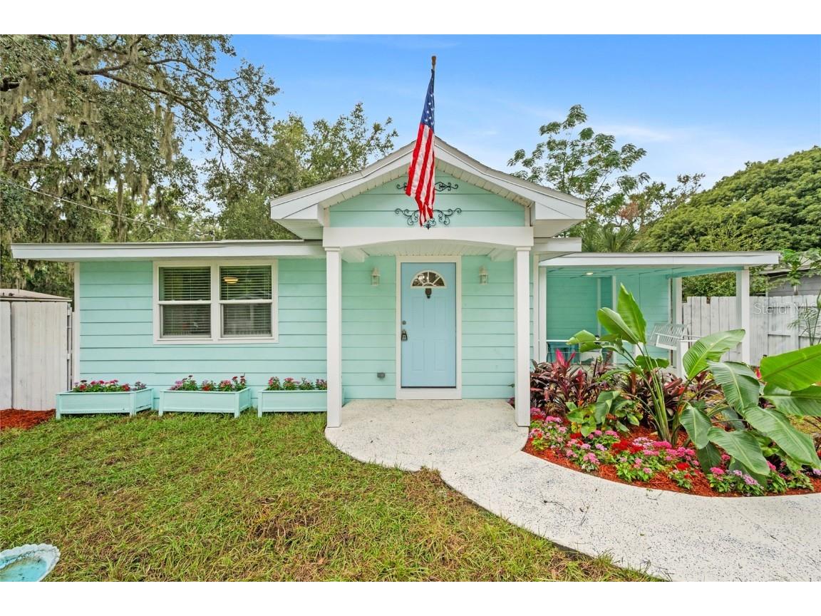 245 S Rhodes Street Mount Dora FL 32757 O6364210 image1