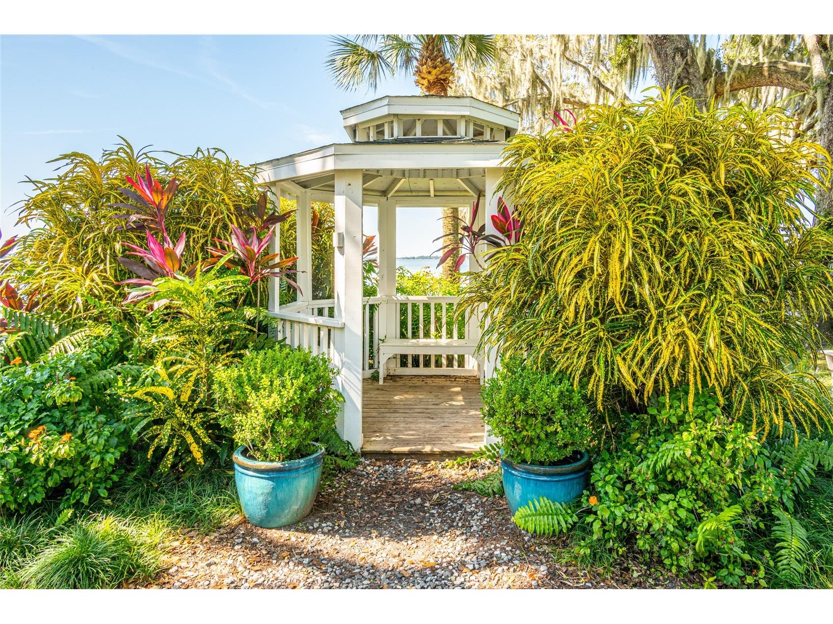 245 S Rhodes Street Mount Dora FL 32757 O6364210 image40