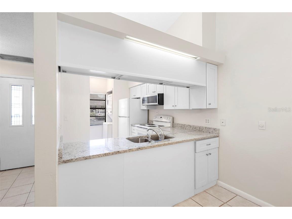 245 Terrace Hill Boulevard #1E Debary FL 32713 V4940576 image7