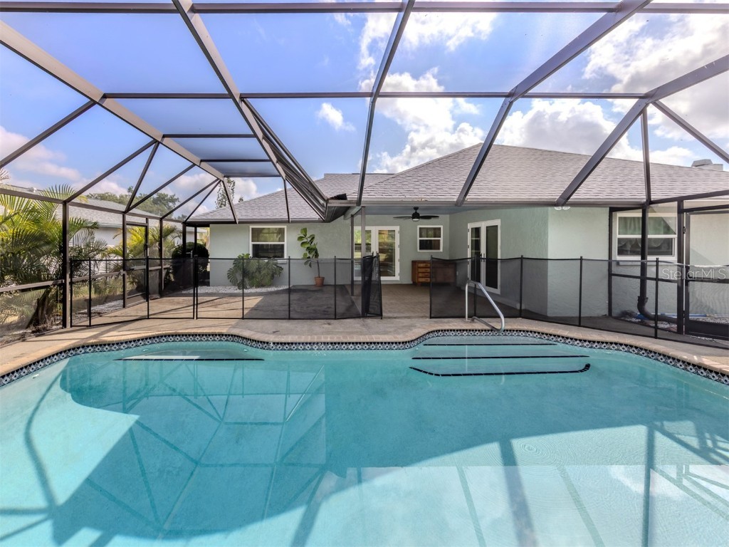 245 Woodingham Trail Venice FL 34292 A4651390 image19