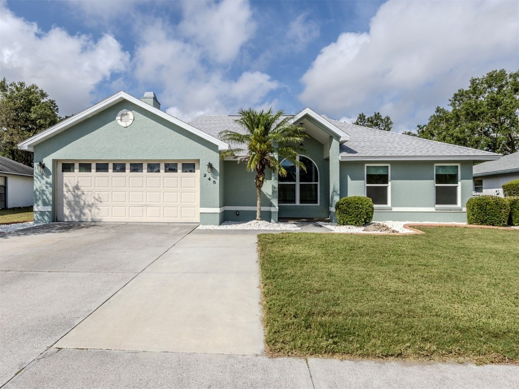 245 Woodingham Trail Venice FL 34292 A4651390 image2