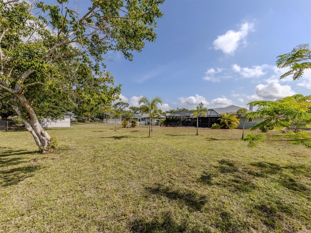 245 Woodingham Trail Venice FL 34292 A4651390 image20