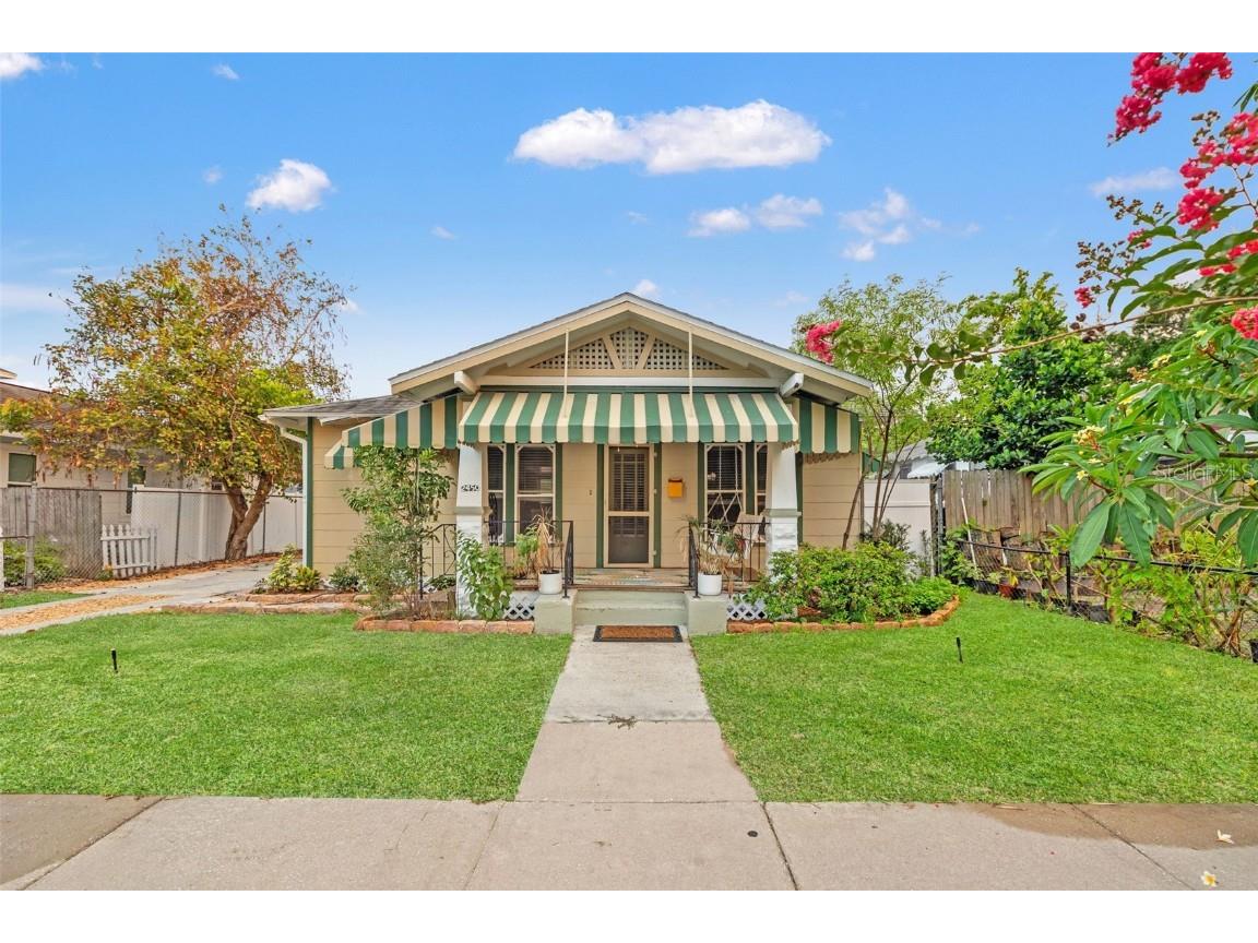 2450 3rd Avenue N Saint Petersburg FL 33713 TB8376525 image1