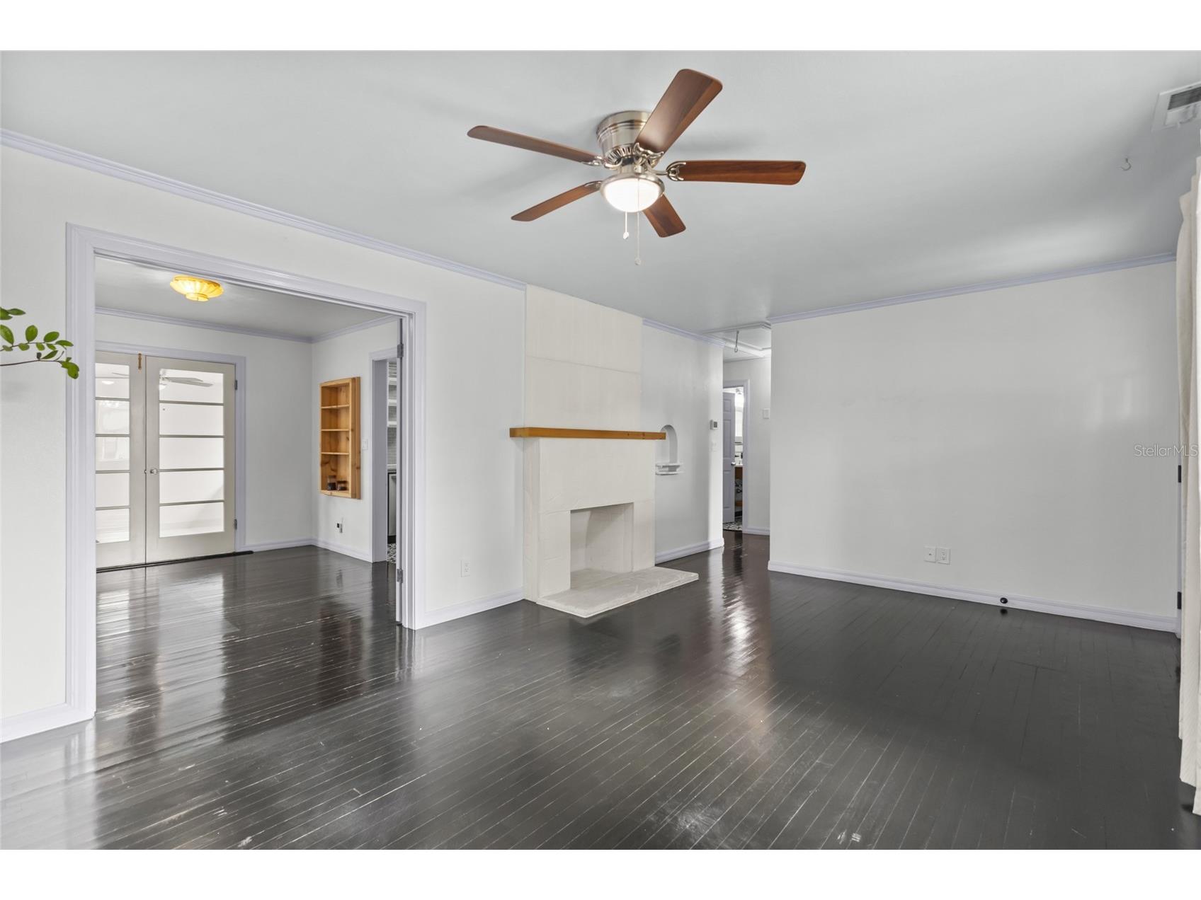 2450 49th Street S Saint Petersburg FL 33711 TB8515084 image9