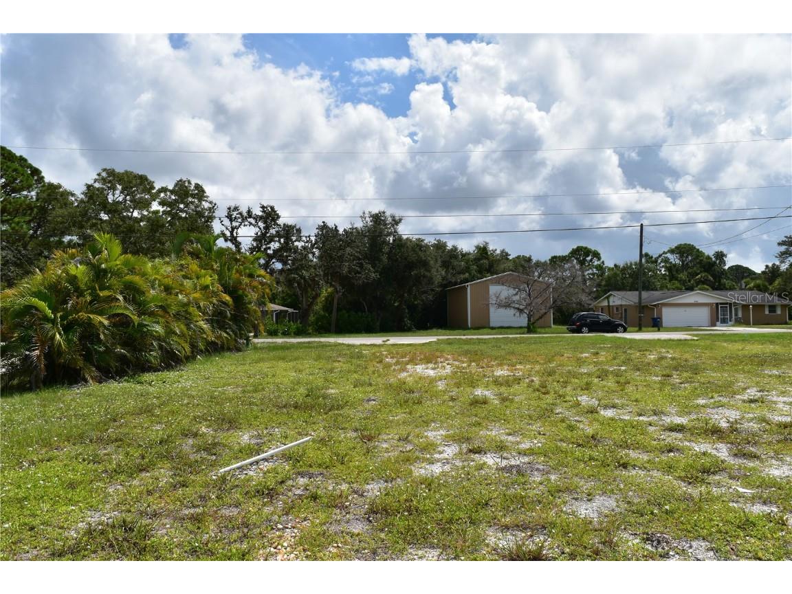 2450 Alamander Avenue Englewood FL 34223 N6139942 image10