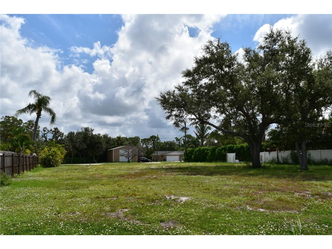 2450 Alamander Avenue Englewood FL 34223 N6139942 image11