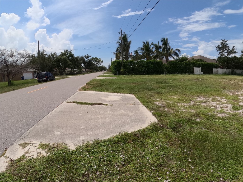 2450 Alamander Avenue Englewood FL 34223 N6139942 image17