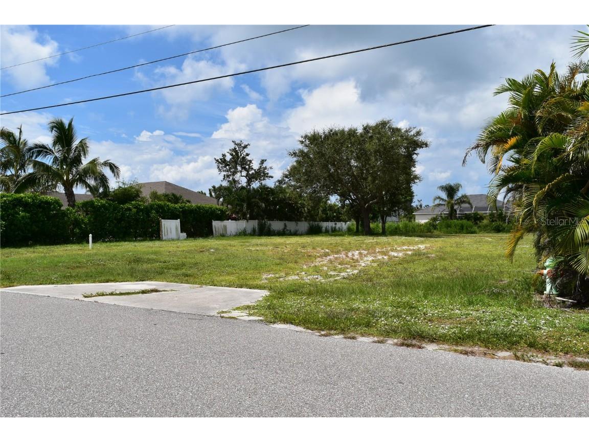 2450 Alamander Avenue Englewood FL 34223 N6139942 image18