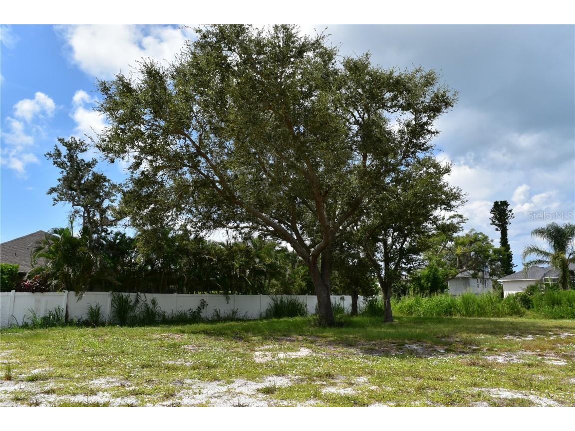 2450 Alamander Avenue Englewood FL 34223 N6139942 image19