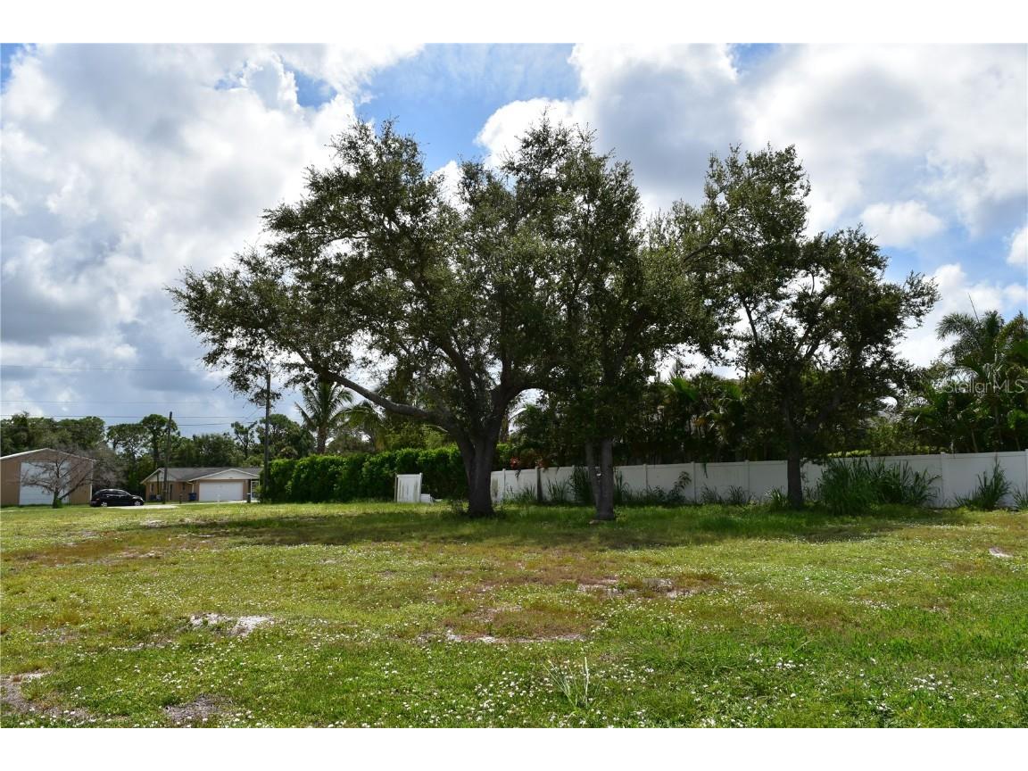 2450 Alamander Avenue Englewood FL 34223 N6139942 image21