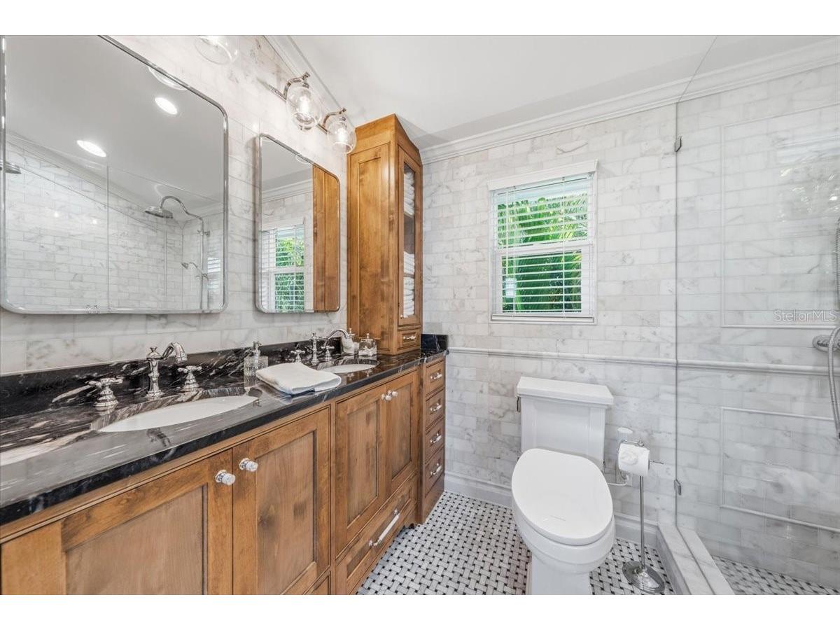 2450 Burlington Avenue N Saint Petersburg FL 33713 TB8513835 image26