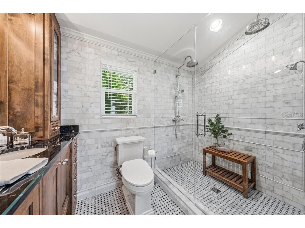 2450 Burlington Avenue N Saint Petersburg FL 33713 TB8513835 image27