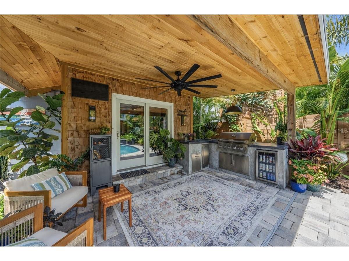 2450 Burlington Avenue N Saint Petersburg FL 33713 TB8513835 image35