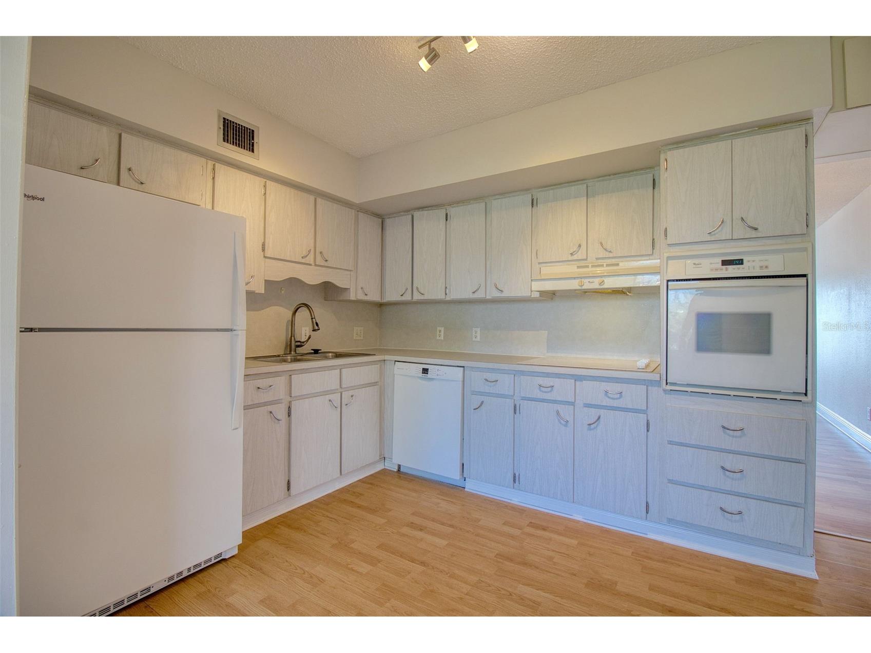 2450 Canadian Way #26 Clearwater FL 33763 TB8494341 image18