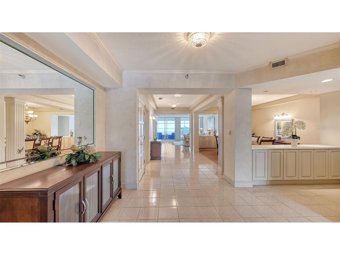 2450 Harbourside Drive #212 Longboat Key FL 34228 - SARASOTA BAY A4606987 image5