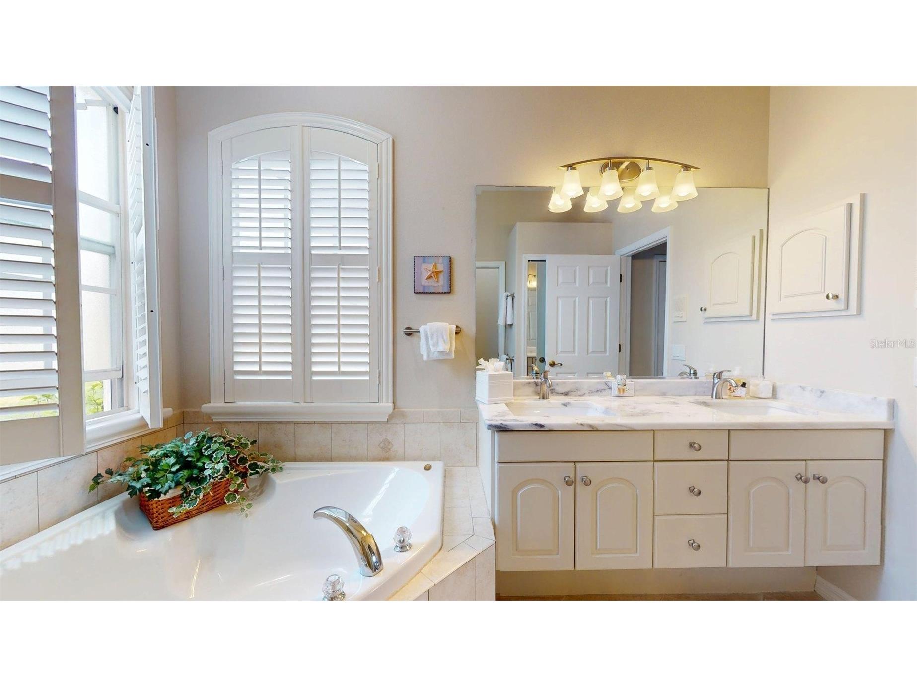 2450 Silver Palm Road North Port FL 34288 C7520892 image38