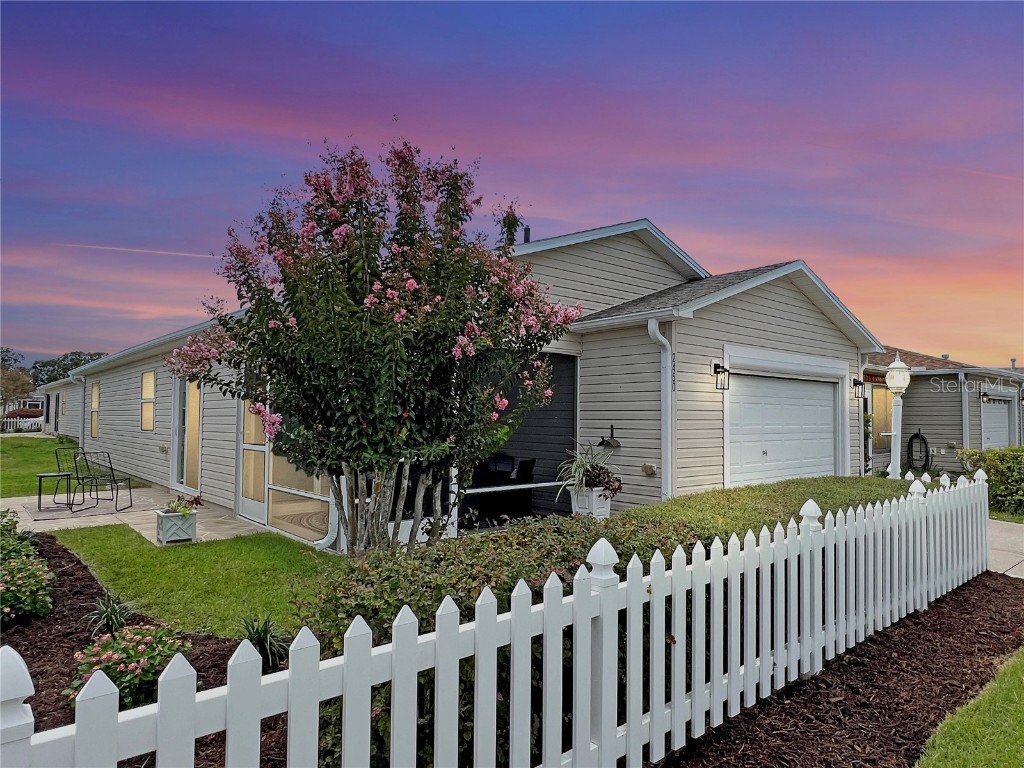 2450 Southern Oak Street The Villages FL 32162 G5101281 image1