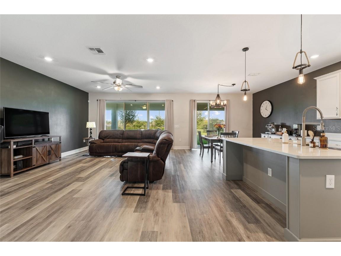 2450 Standing Rock Circle Oakland FL 34787 O6360017 image7