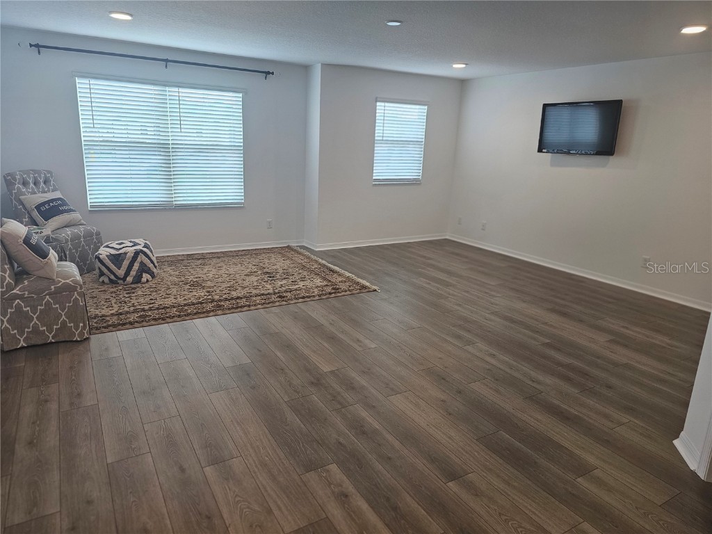 2450 Sunny Pebble Loop Zephyrhills FL 33540 TB8429840 image27