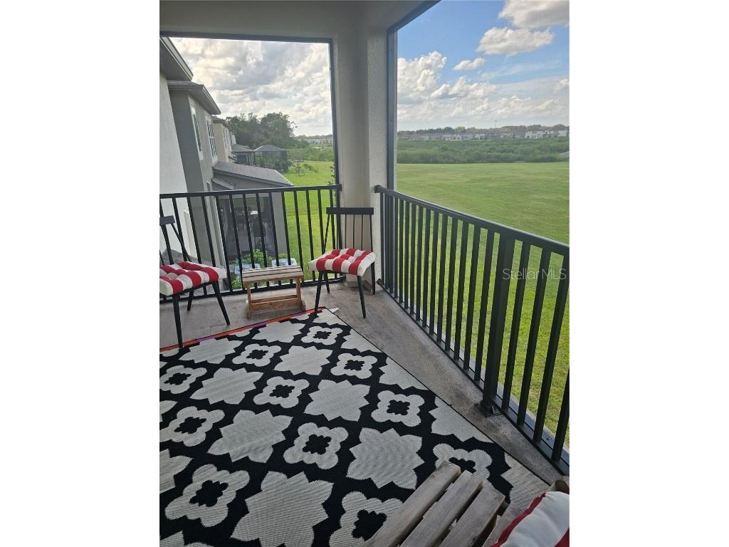 2450 Sunny Pebble Loop Zephyrhills FL 33540 TB8429840 image44