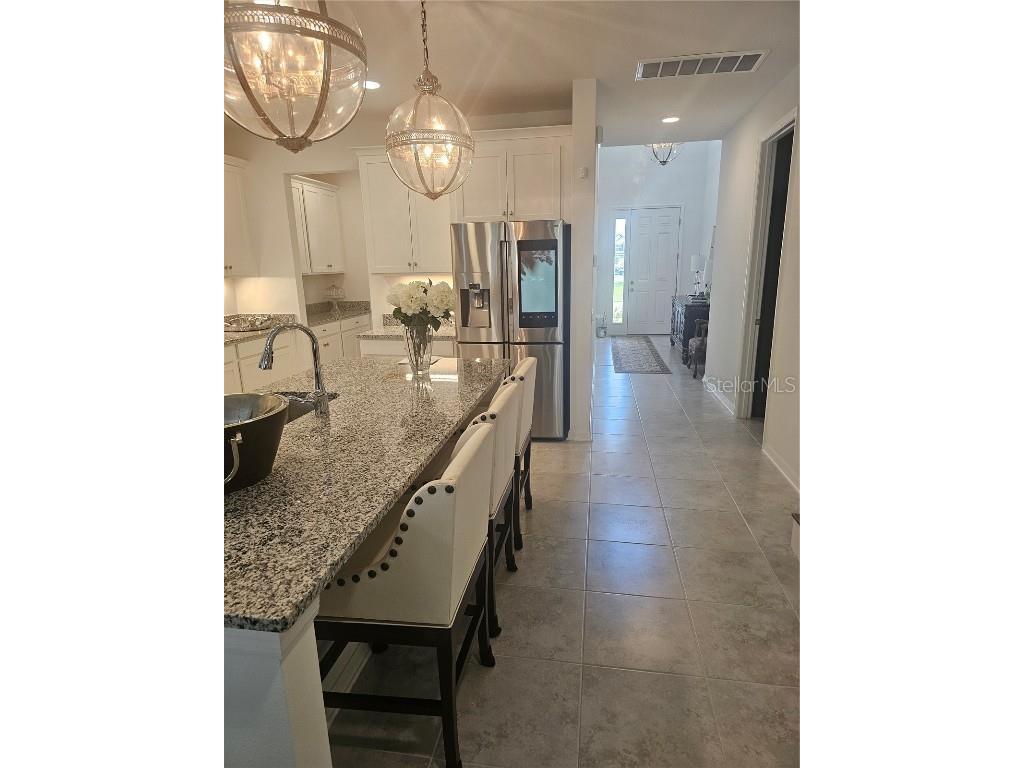 2450 Sunny Pebble Loop Zephyrhills FL 33540 TB8429840 image9