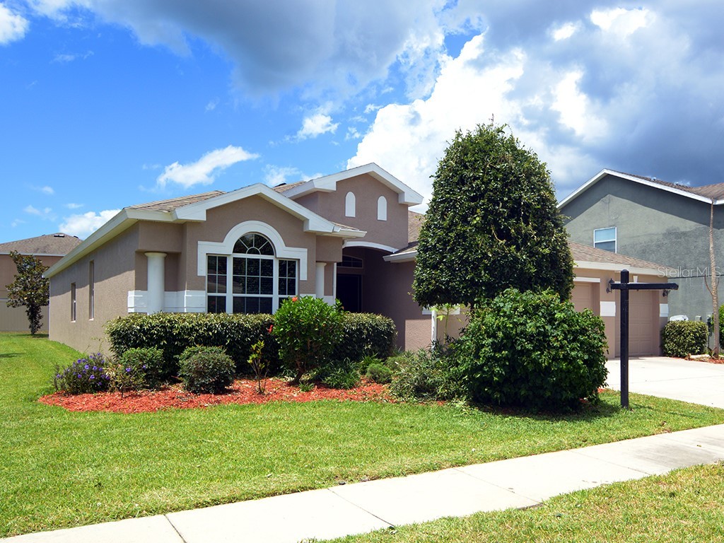 2450 Triggerfish Court Holiday FL 34691 W7854197 image1