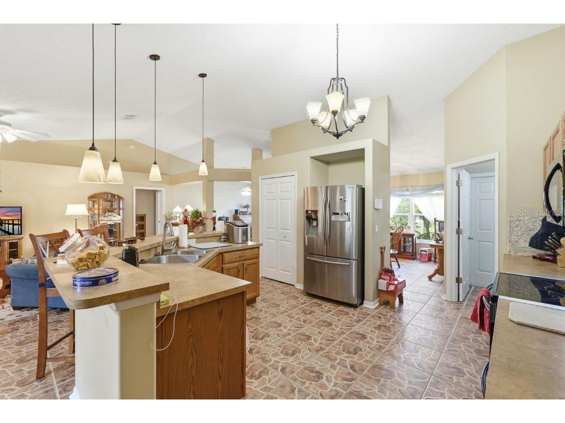 2450 Walkertown Avenue Deltona FL 32725 FC314848 image14