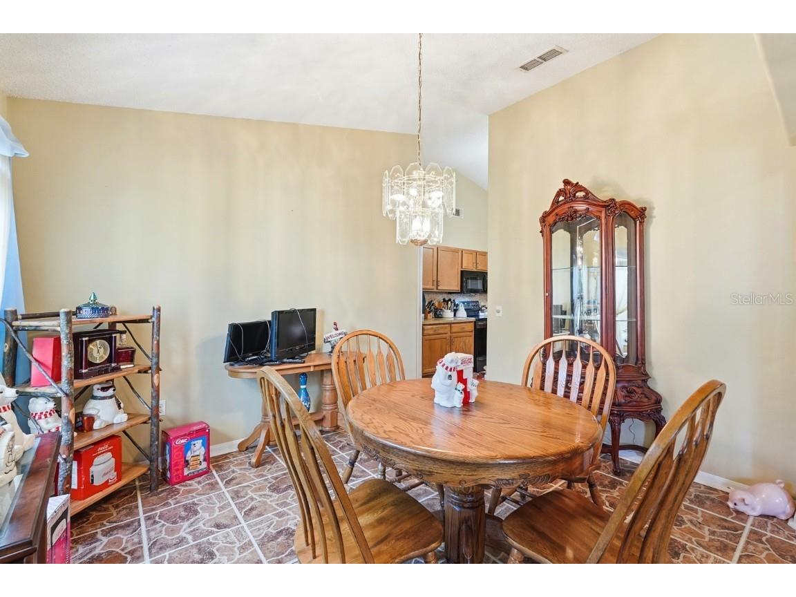 2450 Walkertown Avenue Deltona FL 32725 FC314848 image4