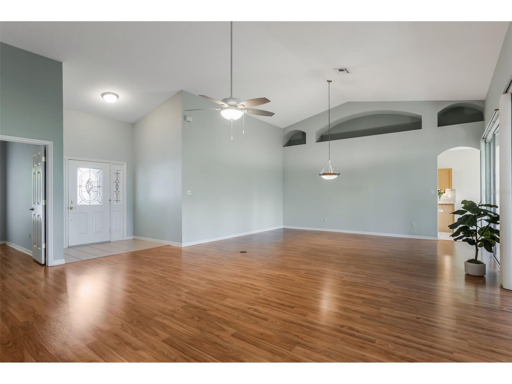 24502 Parlange Court Leesburg FL 34748 G5100654 image8