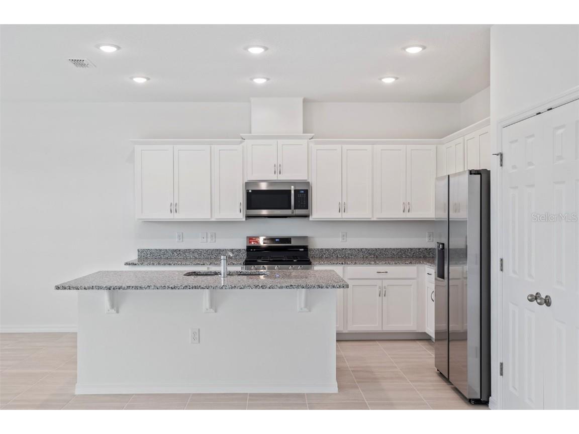 24505 Hodges Reserve Avenue Howey In The Hills FL 34737 O6327468 image4