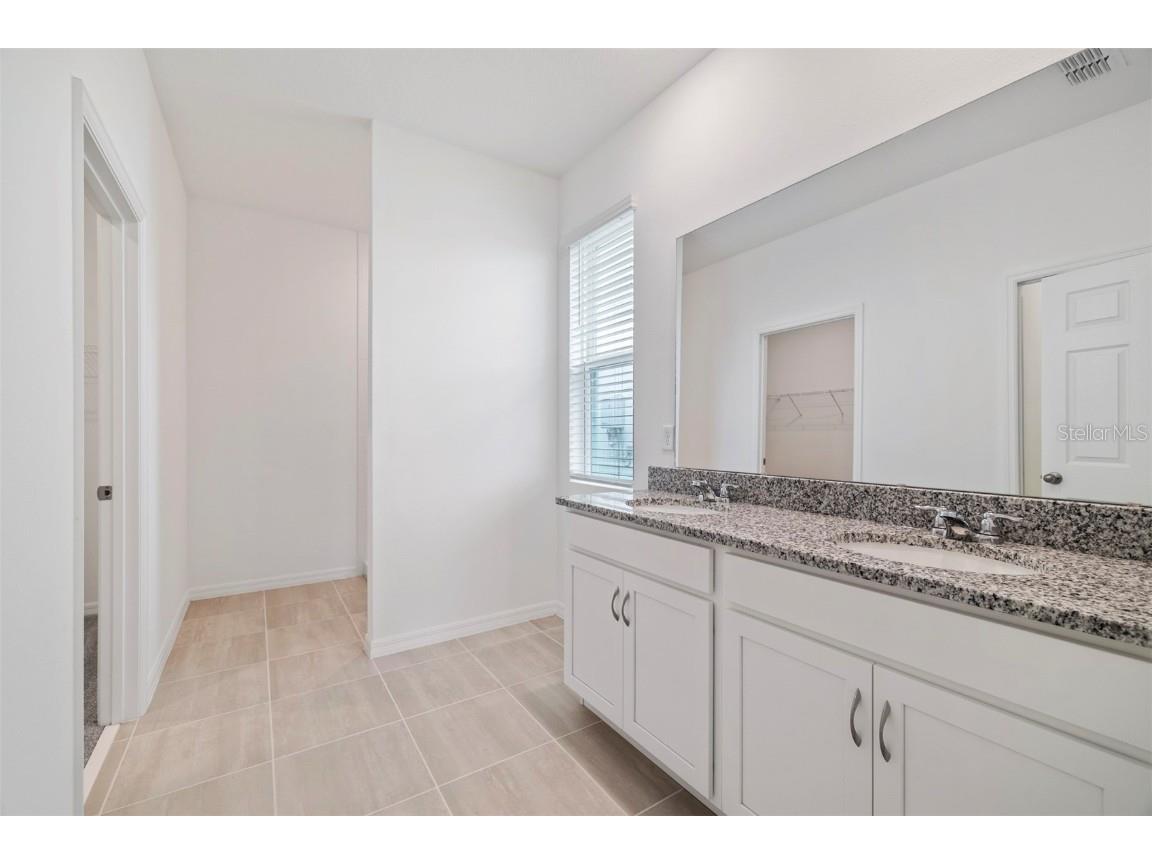 24505 Hodges Reserve Avenue Howey In The Hills FL 34737 O6327468 image7