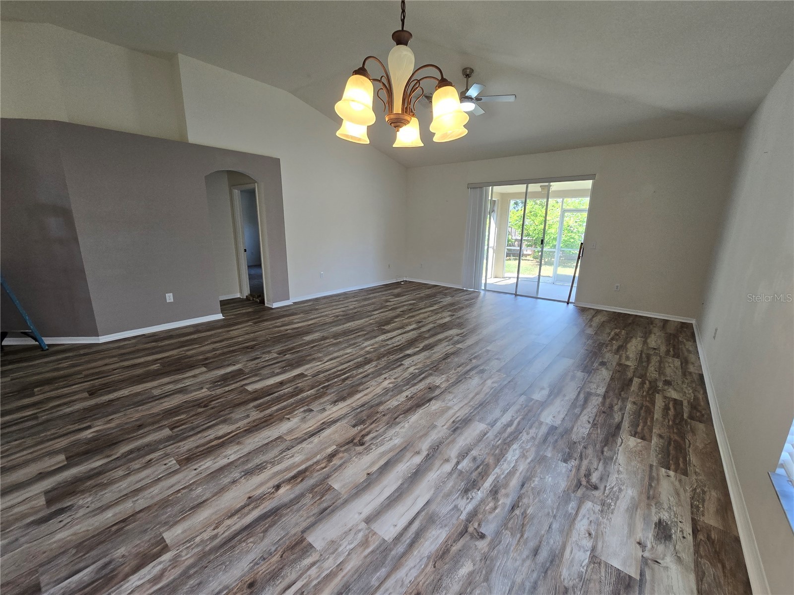 24505 Landing Drive Lutz FL 33559 W7885562 image3