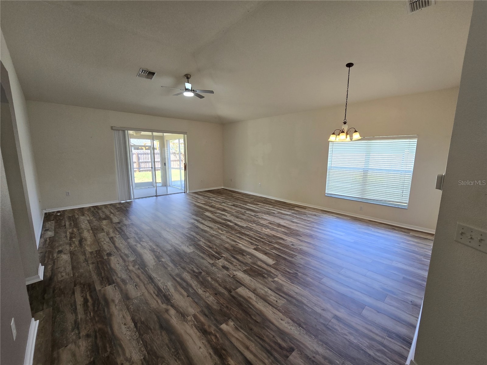 24505 Landing Drive Lutz FL 33559 W7885562 image4