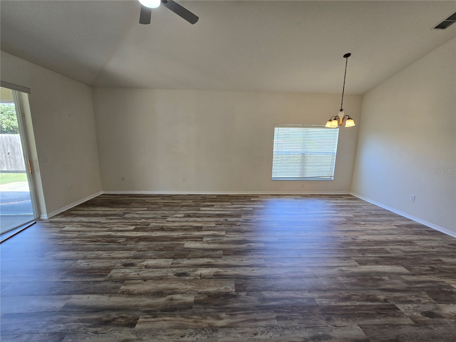 24505 Landing Drive Lutz FL 33559 W7885562 image5
