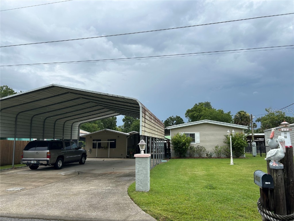 24505 Snail Road Astor FL 32102 R4909425 image1