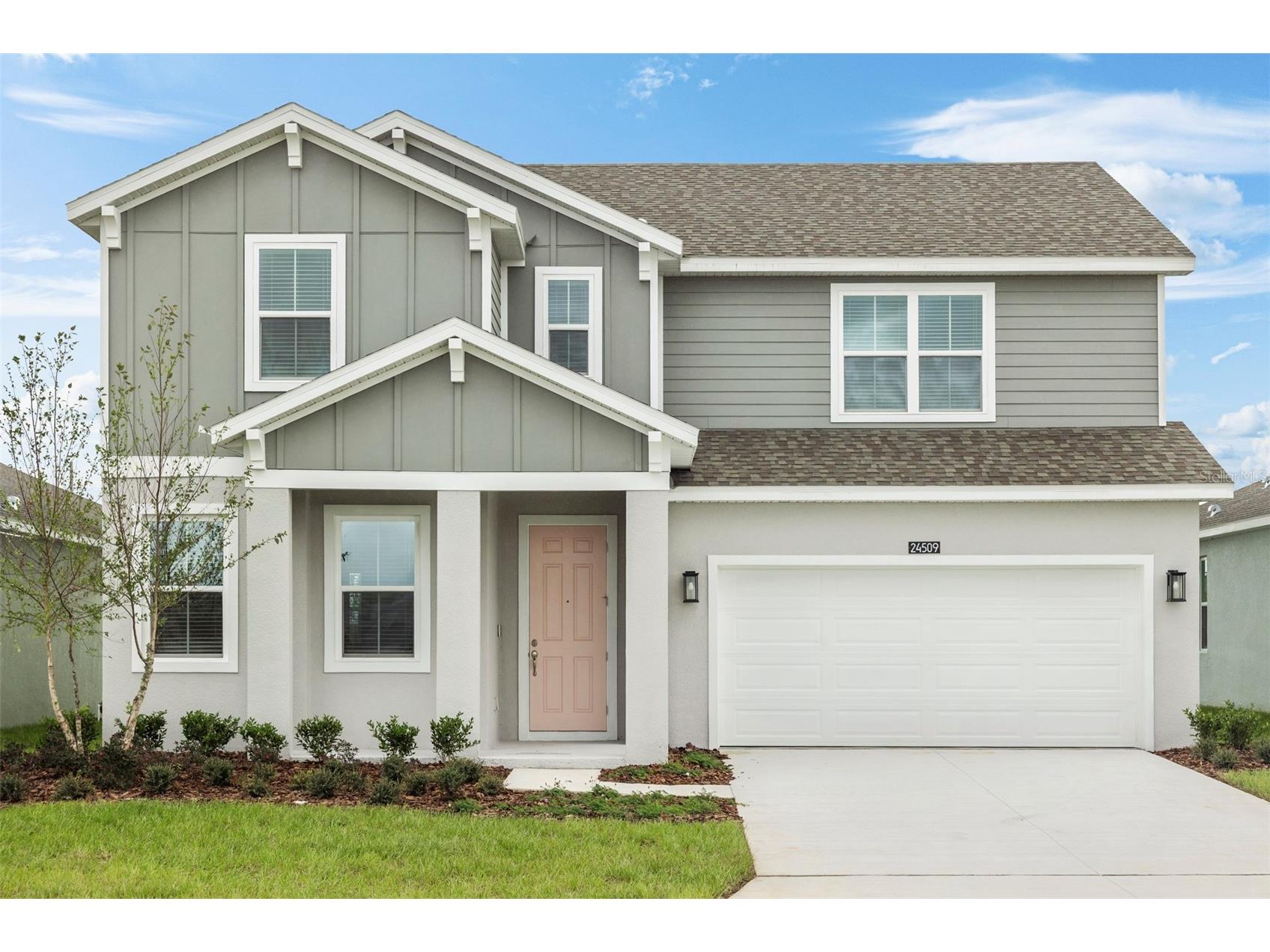 24509 Hodges Reserve Avenue Howey In The Hills FL 34737 O6327877 image1