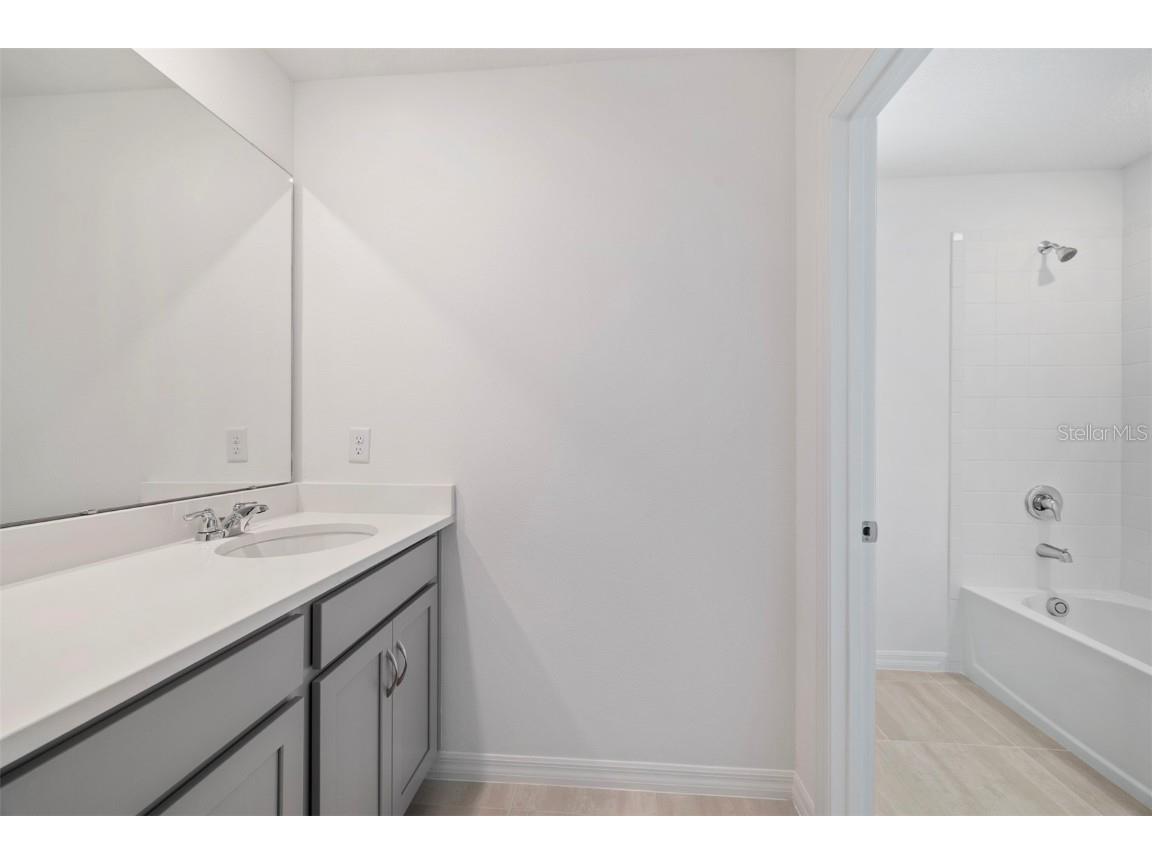 24509 Hodges Reserve Avenue Howey In The Hills FL 34737 O6327877 image7