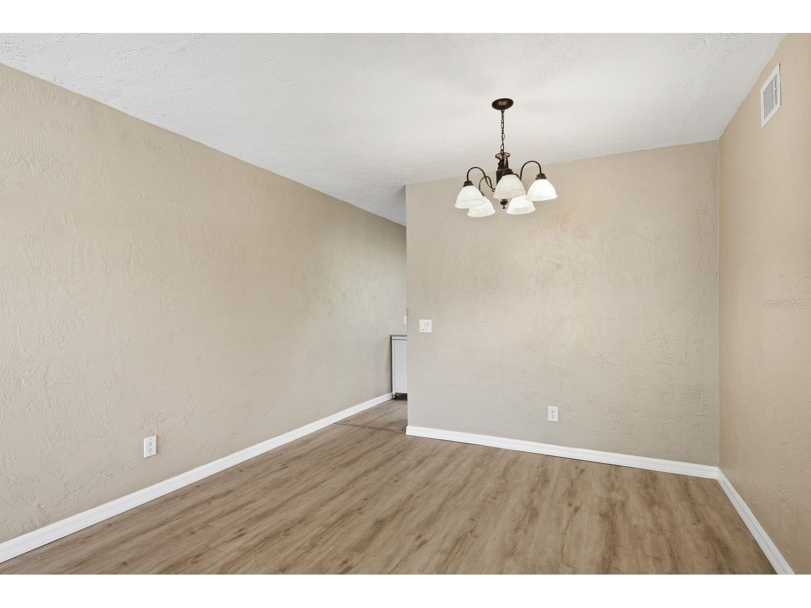 2451 Canadian Way #31 Clearwater FL 33763 - HARBOR LAKE TB8509619 image13