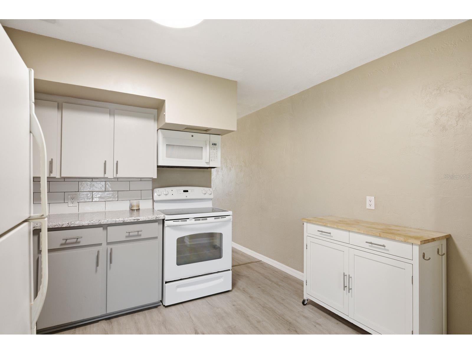 2451 Canadian Way #31 Clearwater FL 33763 - HARBOR LAKE TB8509619 image16