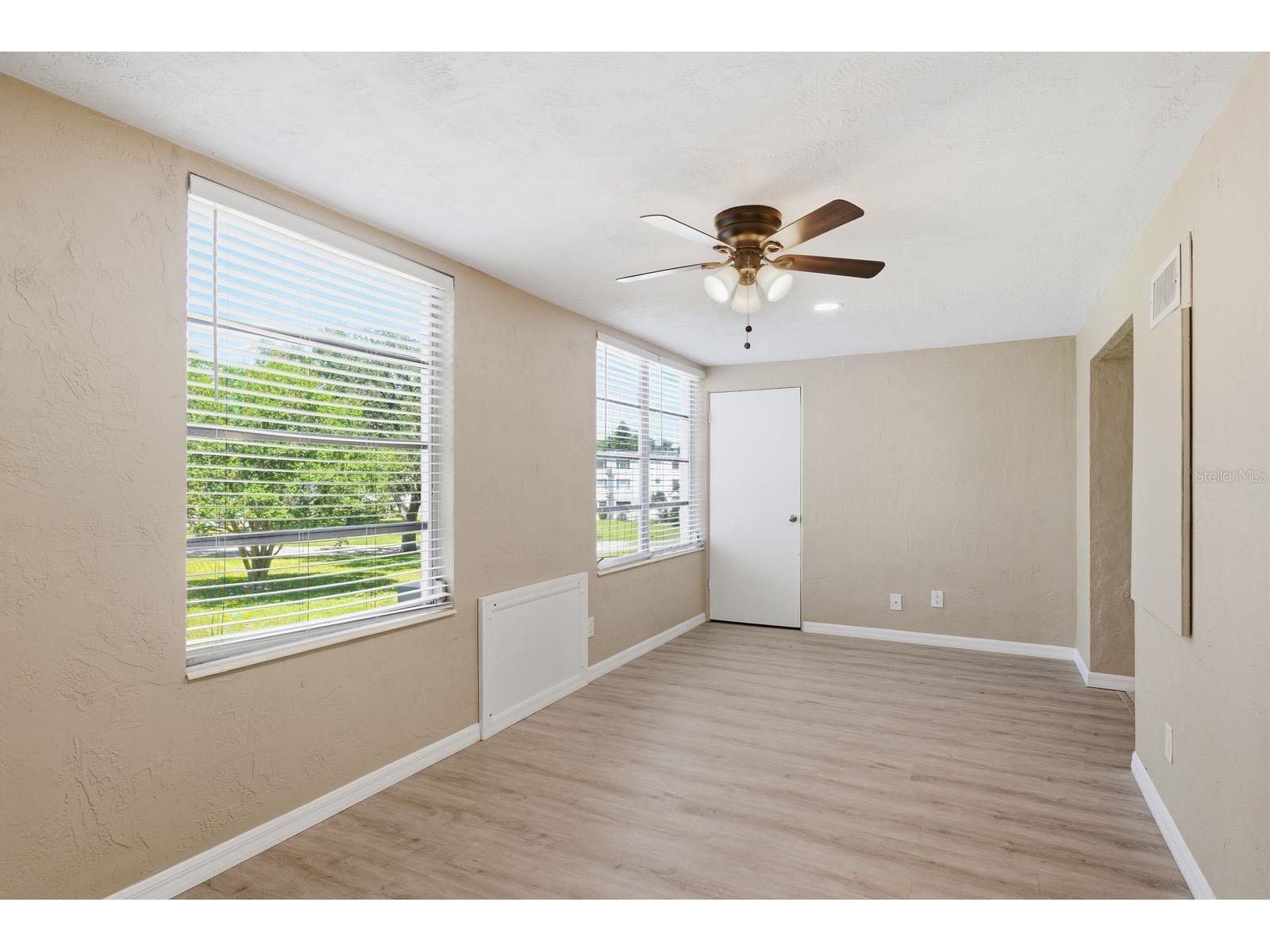 2451 Canadian Way #31 Clearwater FL 33763 - HARBOR LAKE TB8509619 image4