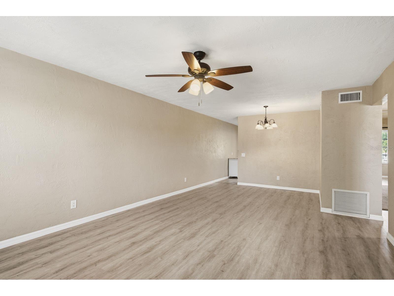 2451 Canadian Way #31 Clearwater FL 33763 - HARBOR LAKE TB8509619 image9