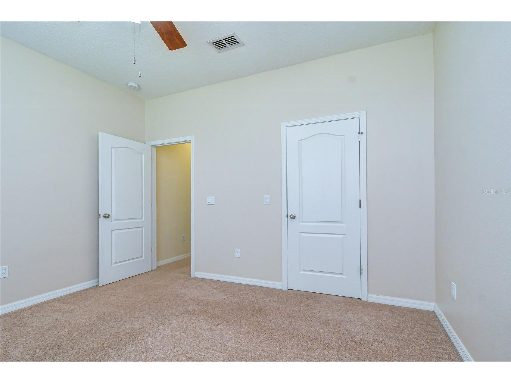 2451 Dakota Rock Drive Ruskin FL 33570 TB8529406 image20