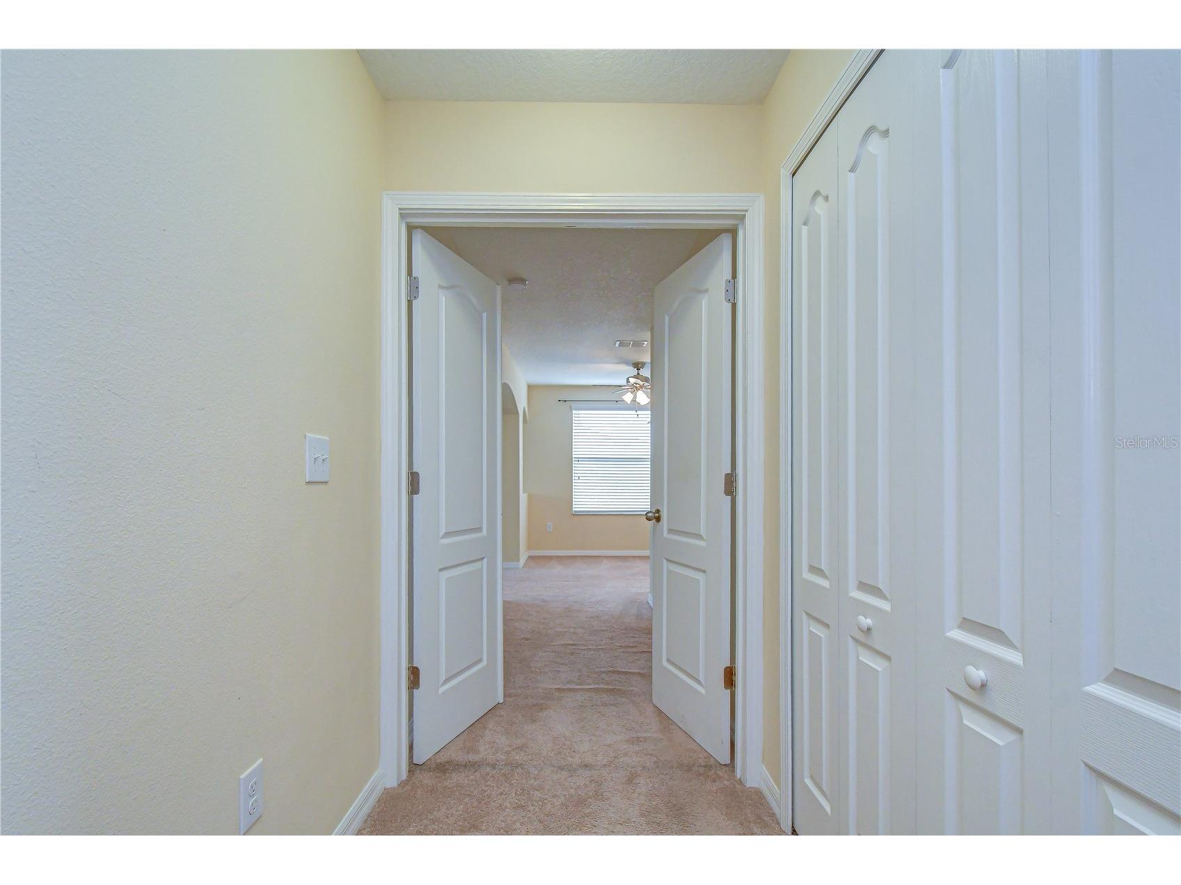 2451 Dakota Rock Drive Ruskin FL 33570 TB8529406 image37