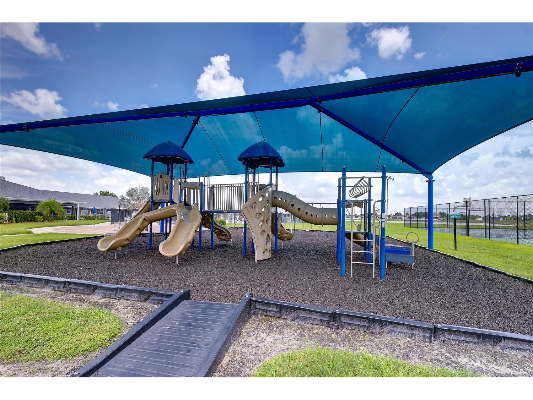 2451 Dakota Rock Drive Ruskin FL 33570 TB8529406 image48