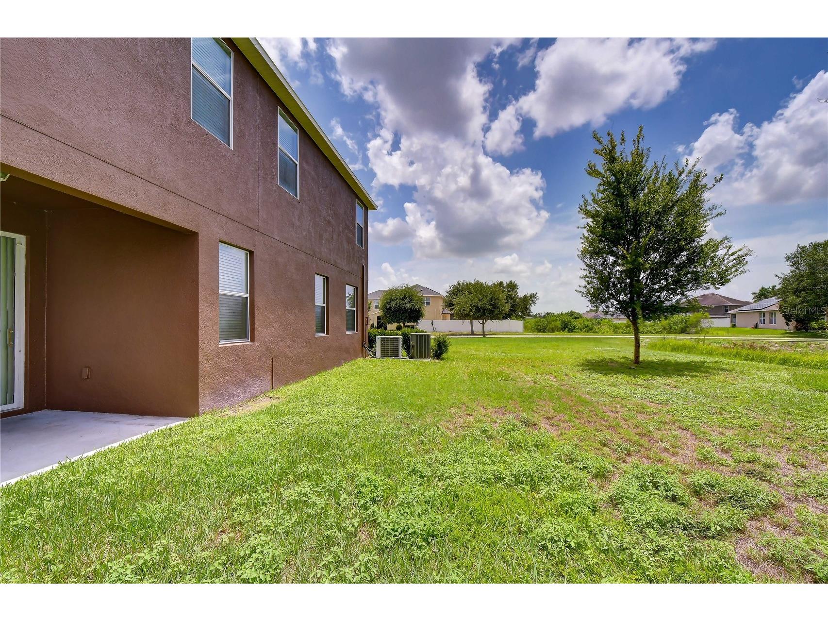 2451 Dakota Rock Drive Ruskin FL 33570 TB8529406 image9